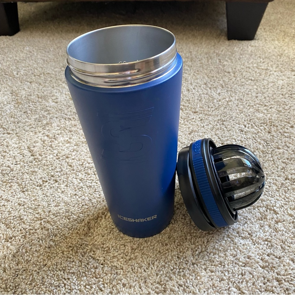 Ice shaker Thermos